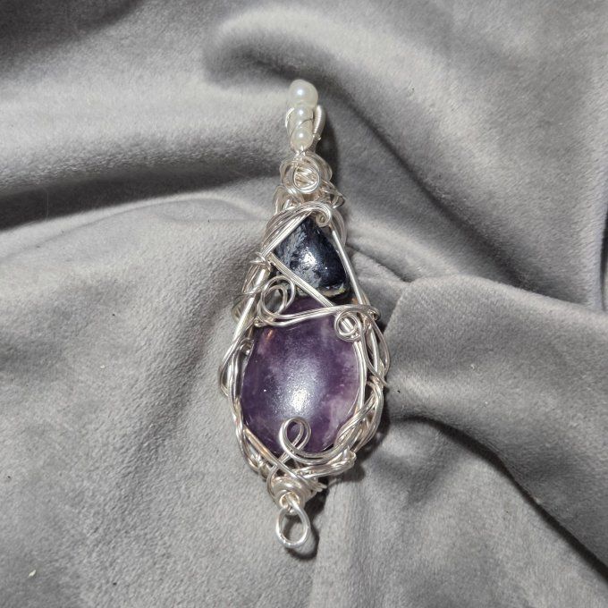 New -Amulette Myca