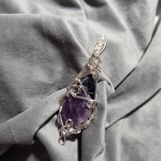 New -Amulette Thetis