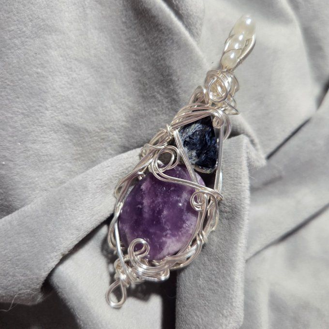 New -Amulette Thetis