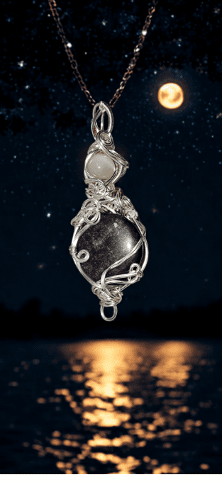 Amulette Hekate , Déesse de la Magie et d'outre monde 
