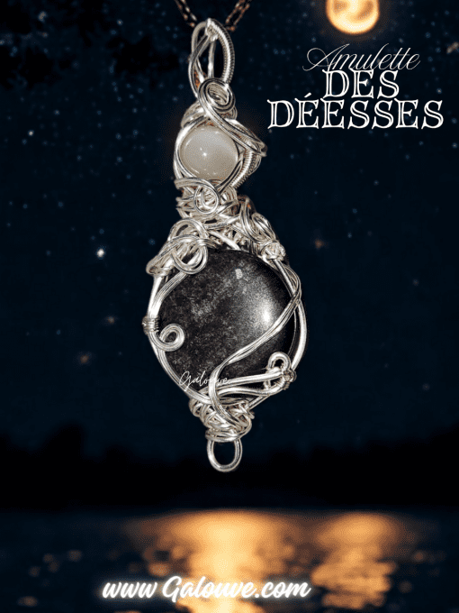 Amulette Hekate , Déesse de la Magie et d'outre monde 