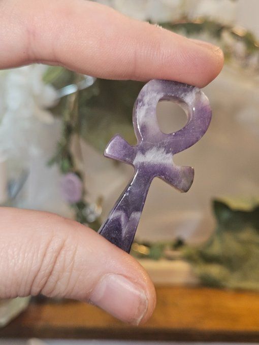 Ankh améthyste chevron