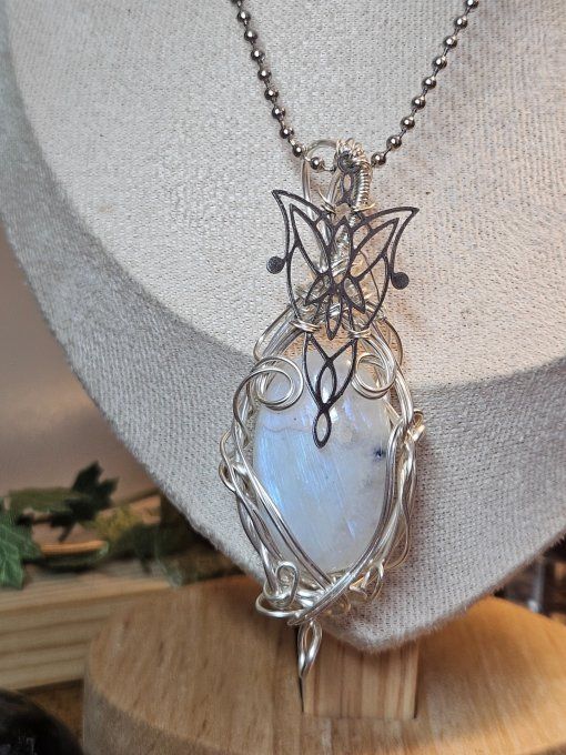 Pierre de lune : Peristerite 