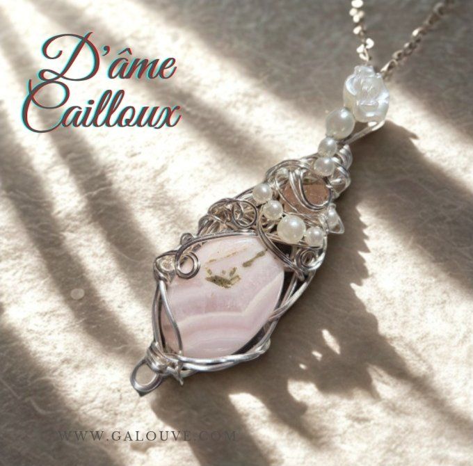 New- Amulette Mater Dea