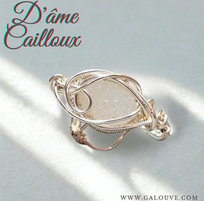Bague agate druzy blanche 