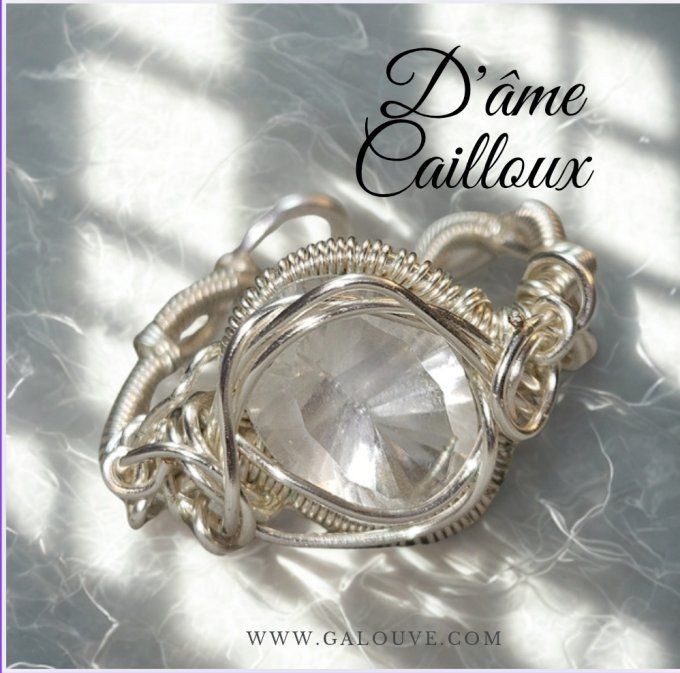 Bague cristal de roche -ajustable-promo✨Énergie, Clarté et Harmonie