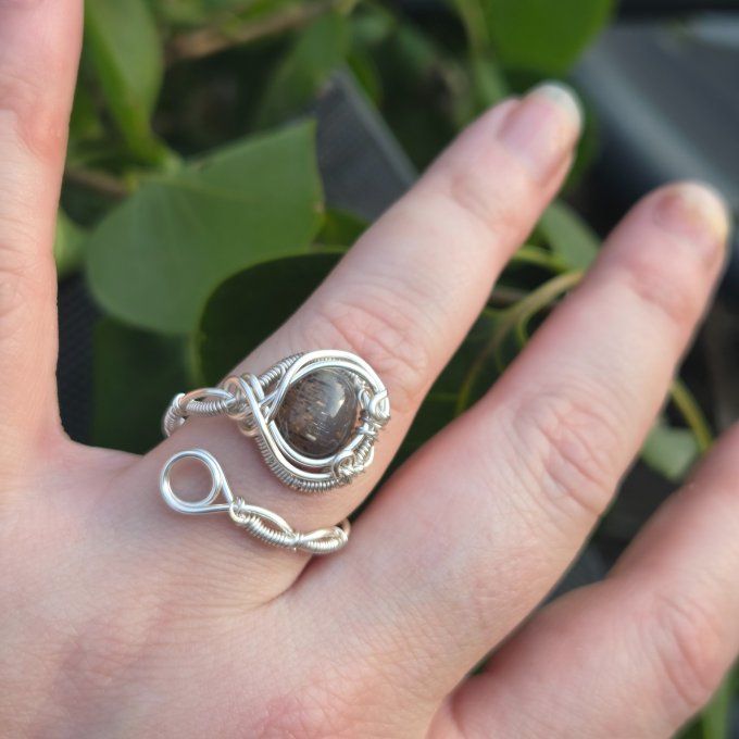 Pierre de soleil Lattice Noire- Bague ajustable  