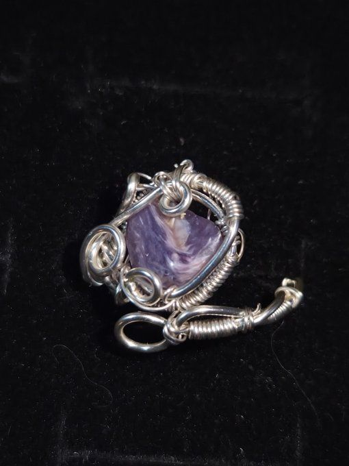 Bague Ajustable En Charoïte – Transformation Et Libération  