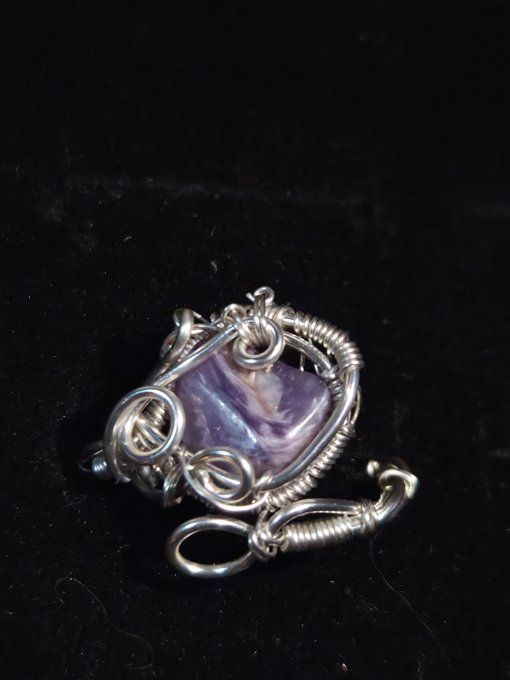 Bague Ajustable En Charoïte – Transformation Et Libération  