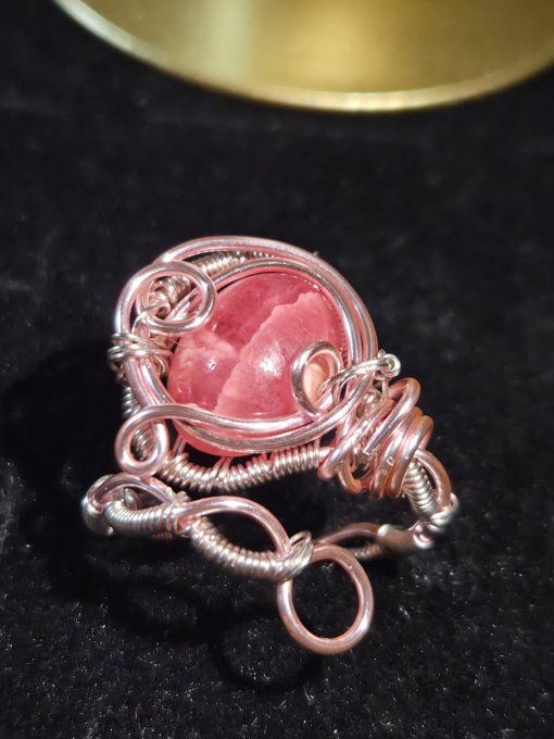 Bague rhodochrosite ajustable rose- Sérénité & Bien-Être Émotionnel     