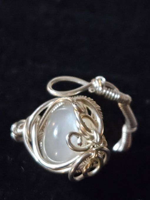 Bague Pierre de lune blanche ,✨ hecatolite - ajustable 