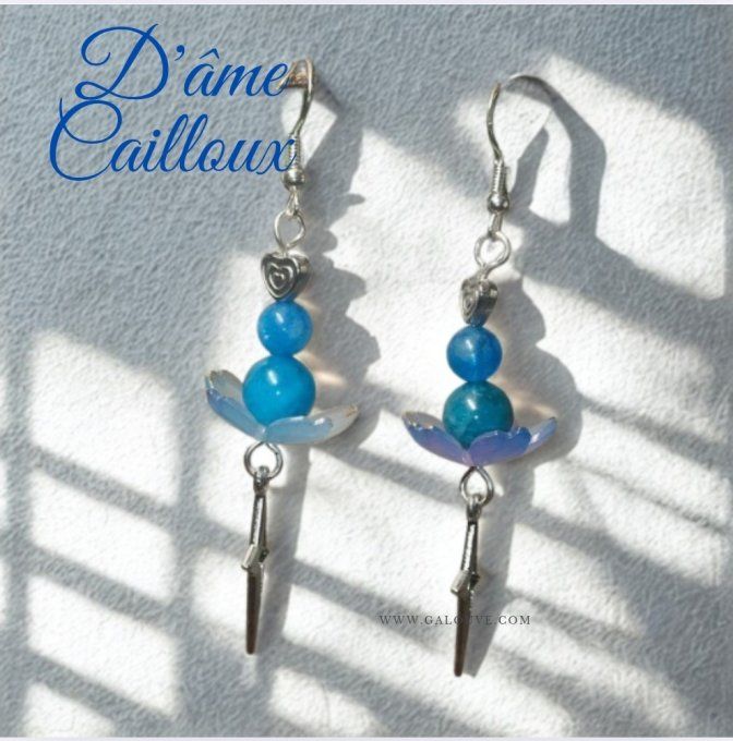 Boucle Fleur Apatite bleu 