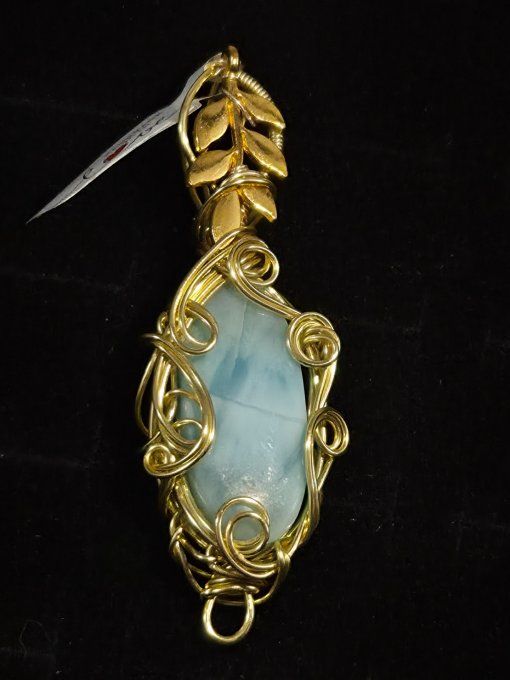 Pendentif amulette Larimar ✨