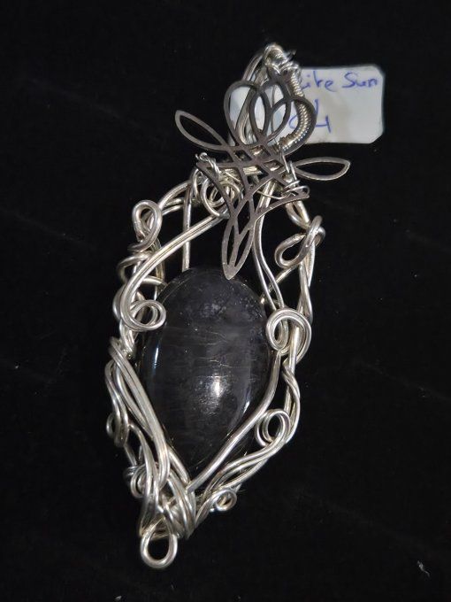 Amulette Iolite gemme pierre de soleil☀️