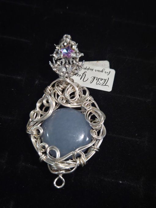 Pendentif Angélite , amulette de douceur , bijou argent 