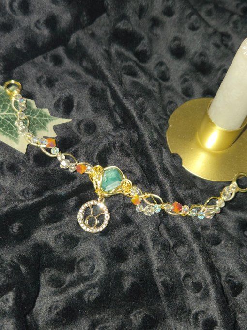 Astro Taureau - Or Emeraude -Collier modulable