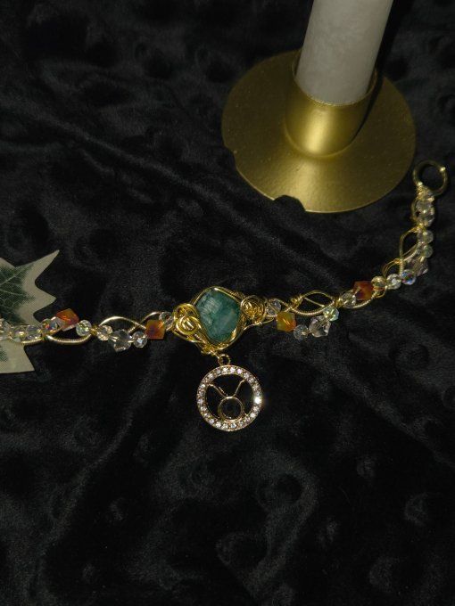 Astro Taureau - Or Emeraude -Collier modulable