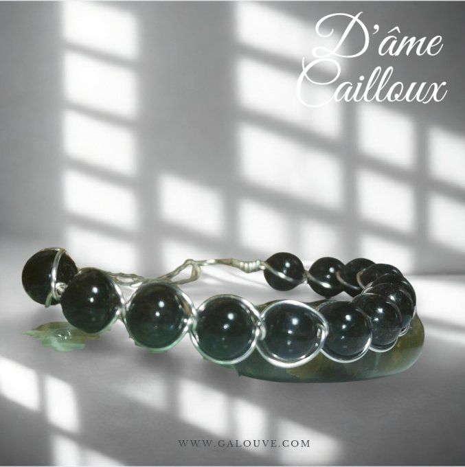 Nuummite✨ La Pierre des Sorciers ✨ bracelet perles 8 mm