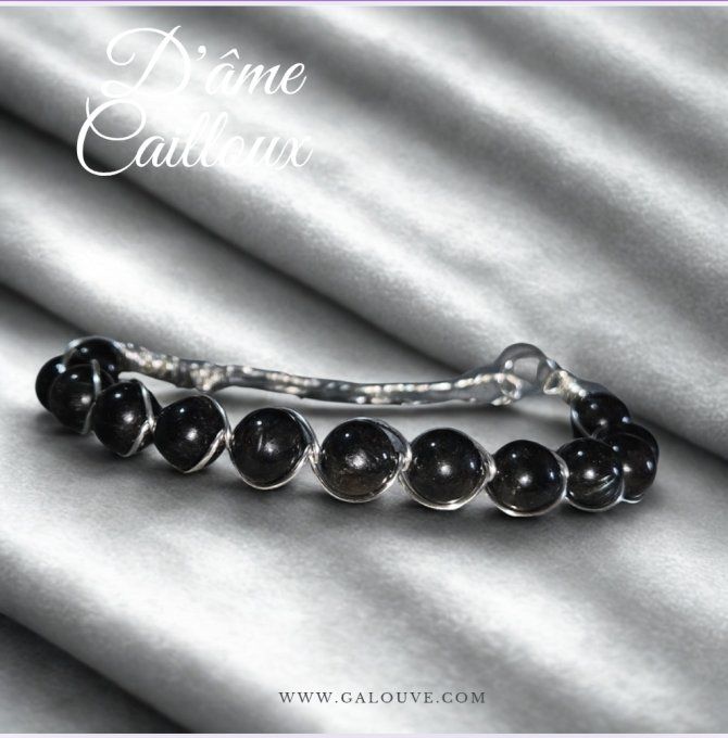  Tourmaline noire