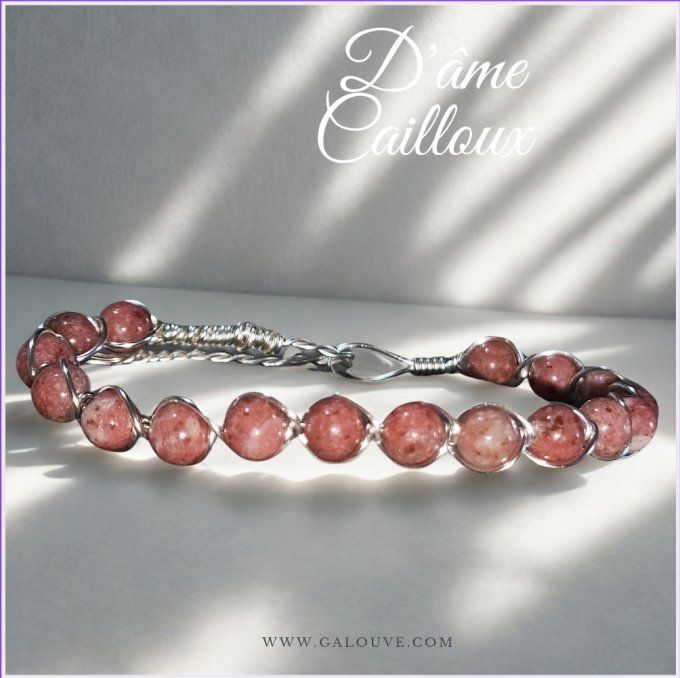 Thulite 