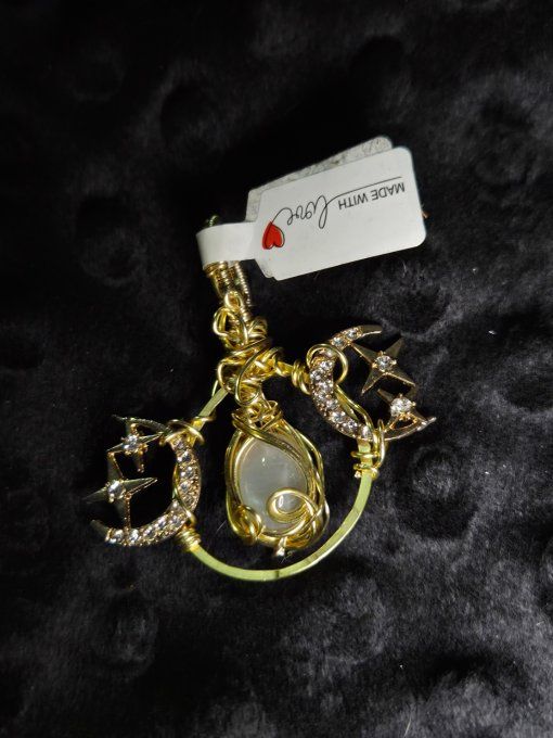 Service de Rénovation de Bijoux et Amulettes – Nettoyage, Remontage et Rituel Énergétique