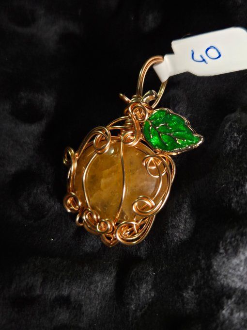 Reszever karine _Citrouille , calcite jaune 