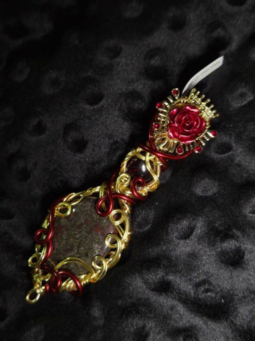 Amulette Gaia,  force energie et confiance 