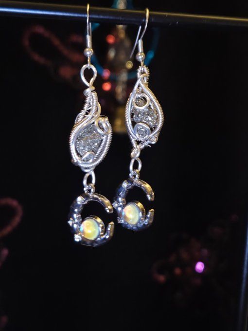 Boucle d'oreille Pyrite brut .