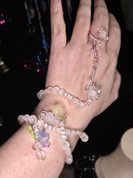 Collier Celeste en Selenite  : harmonie et douceur modulable 