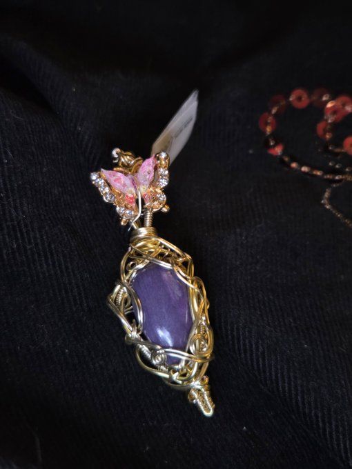 ✨ Charoïte ,la petite amulette d'or