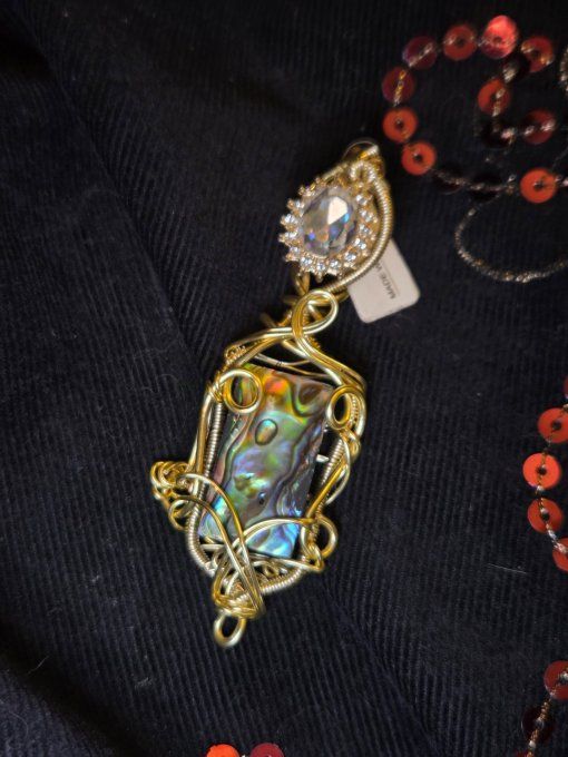 Amulette Ormeau abalone & Or