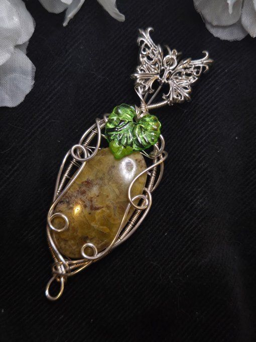 Amulette Argent – Opale Verte- Prospérité et jeunesse