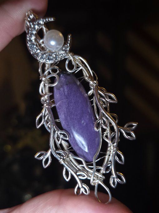 Pendentif lune ✨ Charoïte - Transformation & Libération ✨