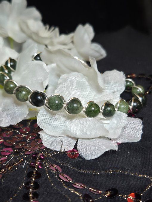  Diopside verte- Bracelet -liberation corps et esprit 