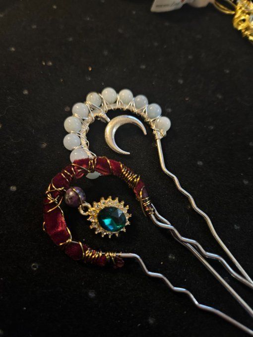 Pic ou peigne a chignon 