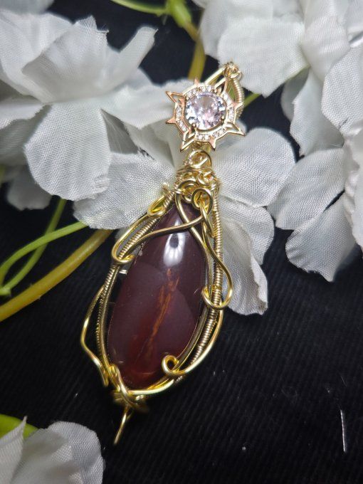 Pendentif en jaspe rouge  -Force & Courage