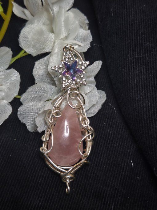 Amulette Morganite - Béryl rose -Amour, Paix Intérieure