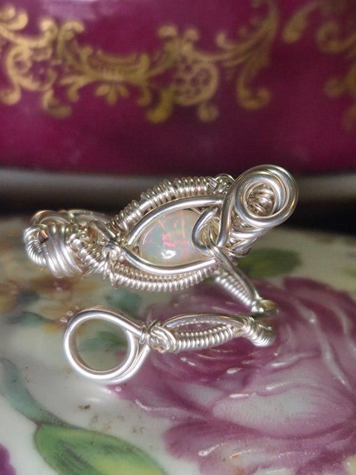 Bague ajustable Opale Welo  : intuition, protection 