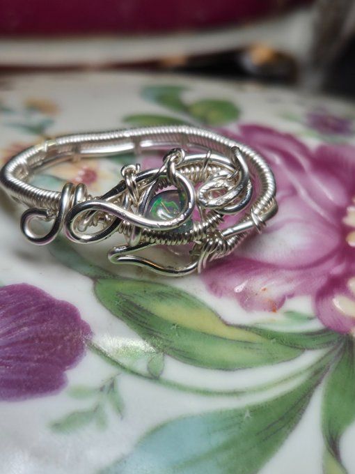 Bague opale noire ajustable -Créativité, Équilibre & Protection Émotionnelle  