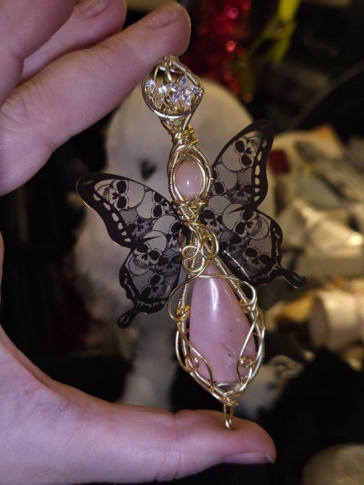 Amulette persephone Sur mesure.