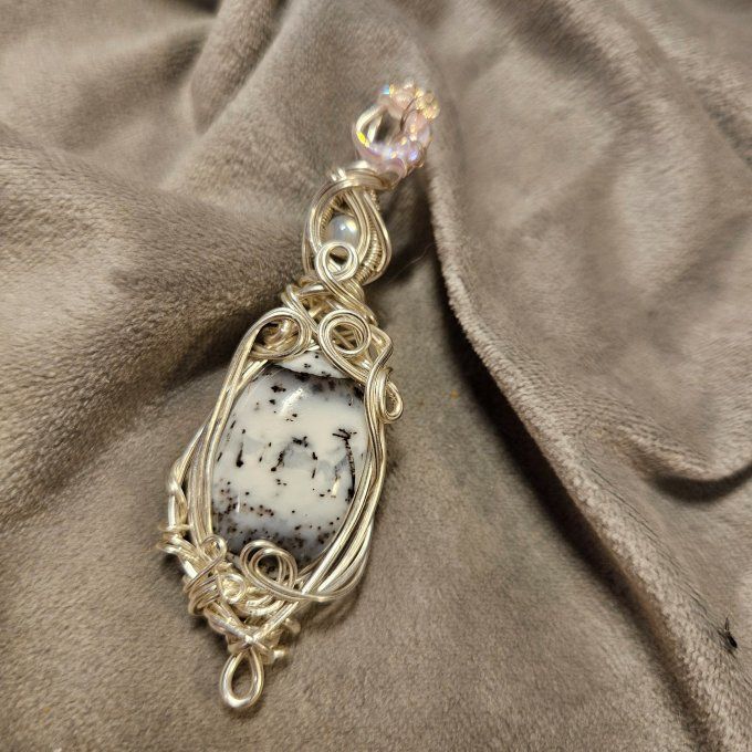 Amulette Clark