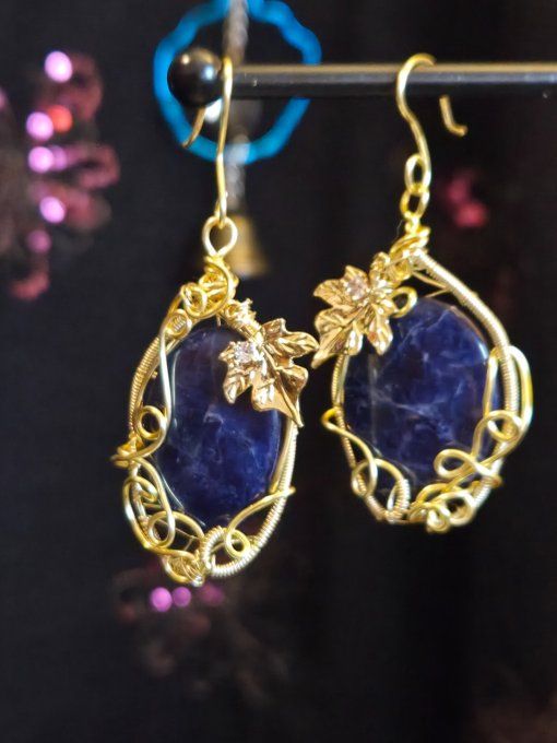 Boucle d'oreille Sodalite Or : peurd primaire & anxieté.