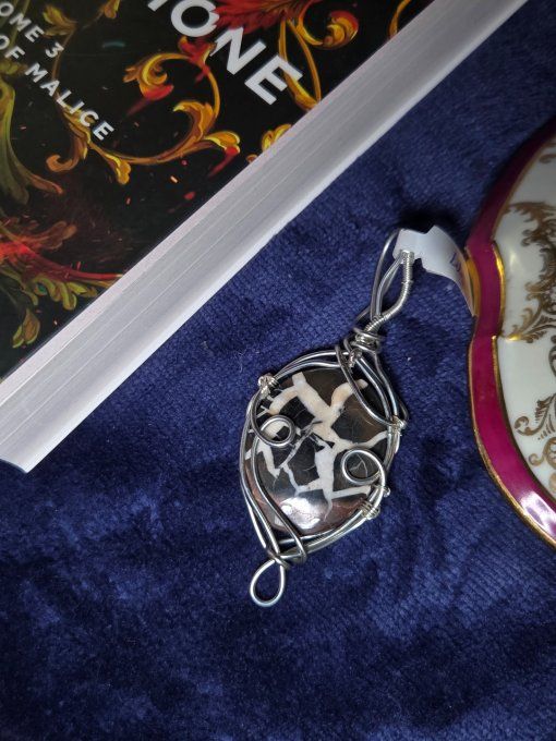 Amulette Septaria sauvage Madagascar ✨ Tempérance et soulagement