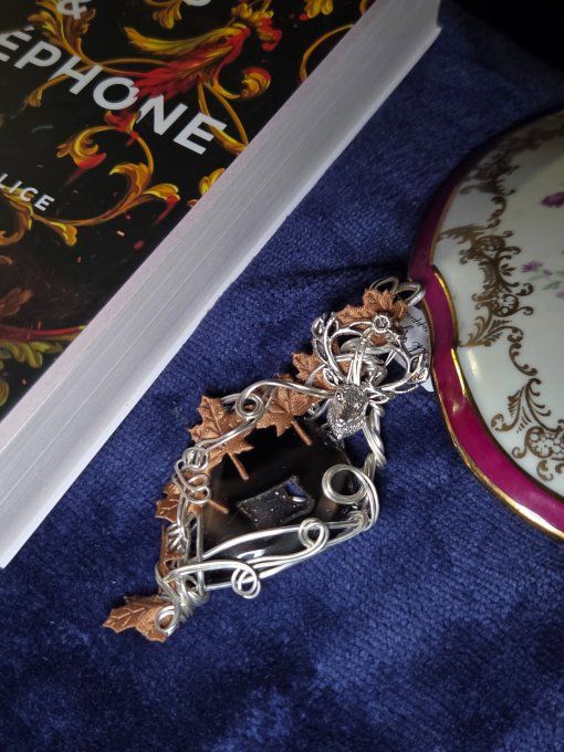 Pendentif Amulette En Sardonyx – Stabilité, Protection & Force Intérieure