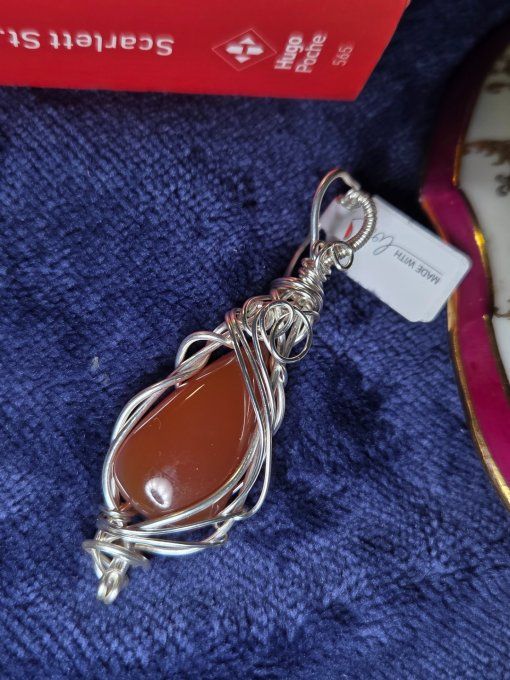 Amulette De Cornaline – Pierre De Dynamisme & Confiance  