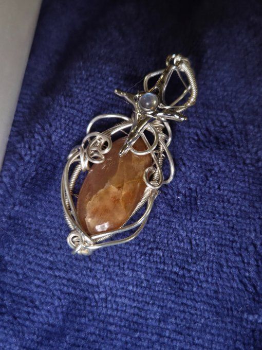 Pendentif Argent Pierre de Soleil Lattice : pierre de joie & vitalité