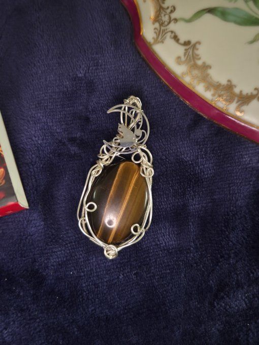 Pendentif Oeil de tigre ☀️Protection Solaire et Chance