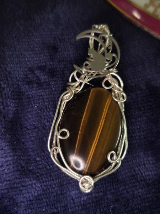 Pendentif Oeil de tigre ☀️Protection Solaire et Chance