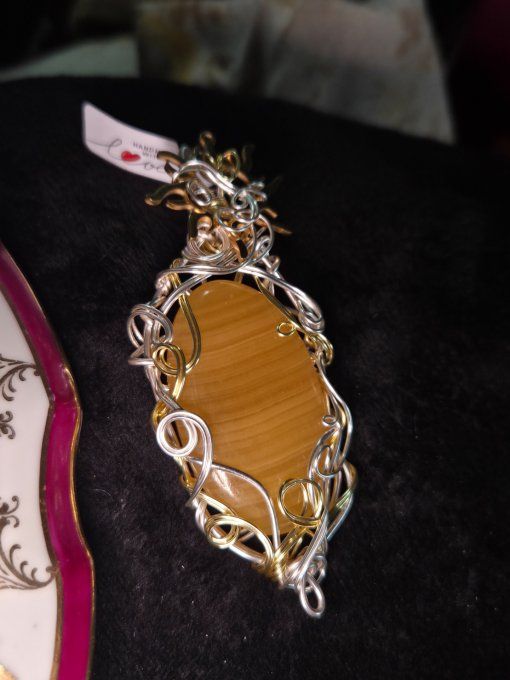 Pendentif Aragonite jaune Or✨ Ancrage et patience ✨