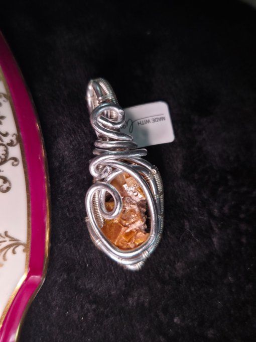 Amulette Wulfenite✨❤️ energie passion et sexuelle